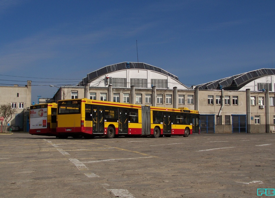 3306, 3318
Przed wyjazdem na dodatki.
Słowa kluczowe: NG313 3306 3318 ORT 2015