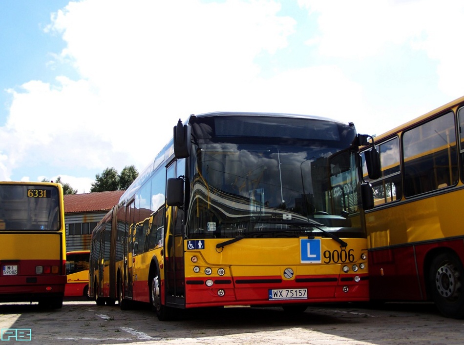 9006
Solbus odwołał się do KIO i... wygrał. Będzie ich wkrótce 47. 47 prototypów na Woronicza...
To największa wygrana Solbusa.
Słowa kluczowe: SM12 SolCity18 9006 2013