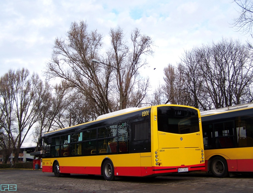 1201
Gdyby nie brak numerów taborowych na tylnej ścianie, nikt by nie zorientował się, że autobus w ogóle naprawiano...
Taki jest CWS. Naprawdę świetna robota.
Słowa kluczowe: SM12SolCity12 1201 ORT 2012