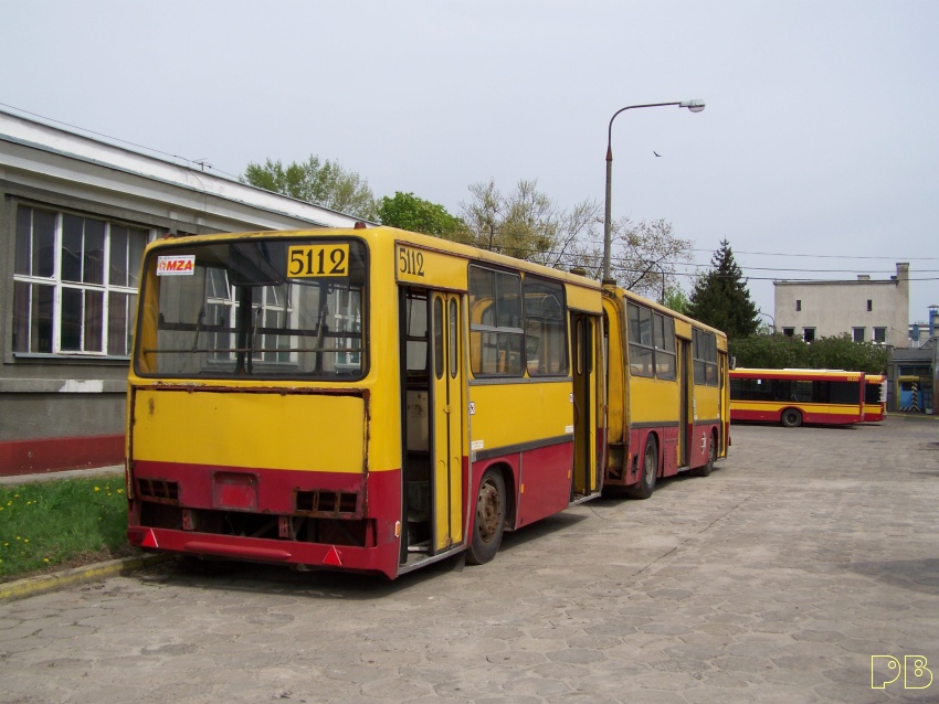 5112
Jeden z najdłużej kasowanych autobusów 
Słowa kluczowe: Ik280 5112 ORT R11