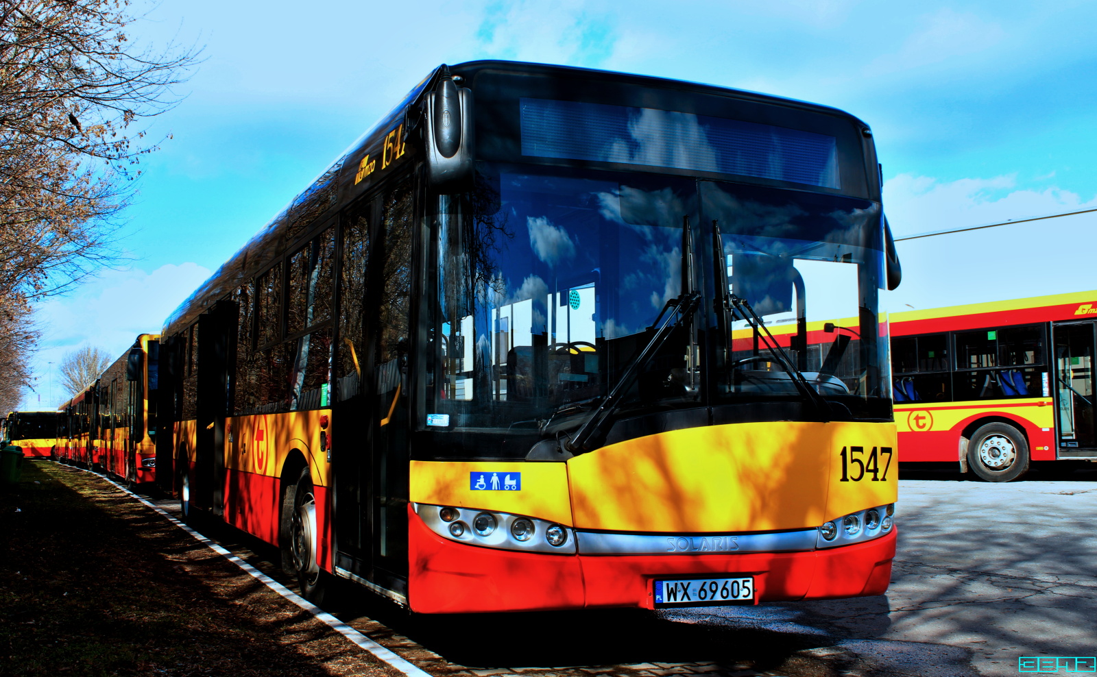 1547
Efekt ciężkiej pracy przy odbudowie tego niegdyś bardzo zniszczonego po wypadku auta. Groziła mu kasacja. Uparli się sensownie i autobus bezpiecznie jeździ.
Słowa kluczowe: SU12 1547 ZajezdniaStalowa 2023