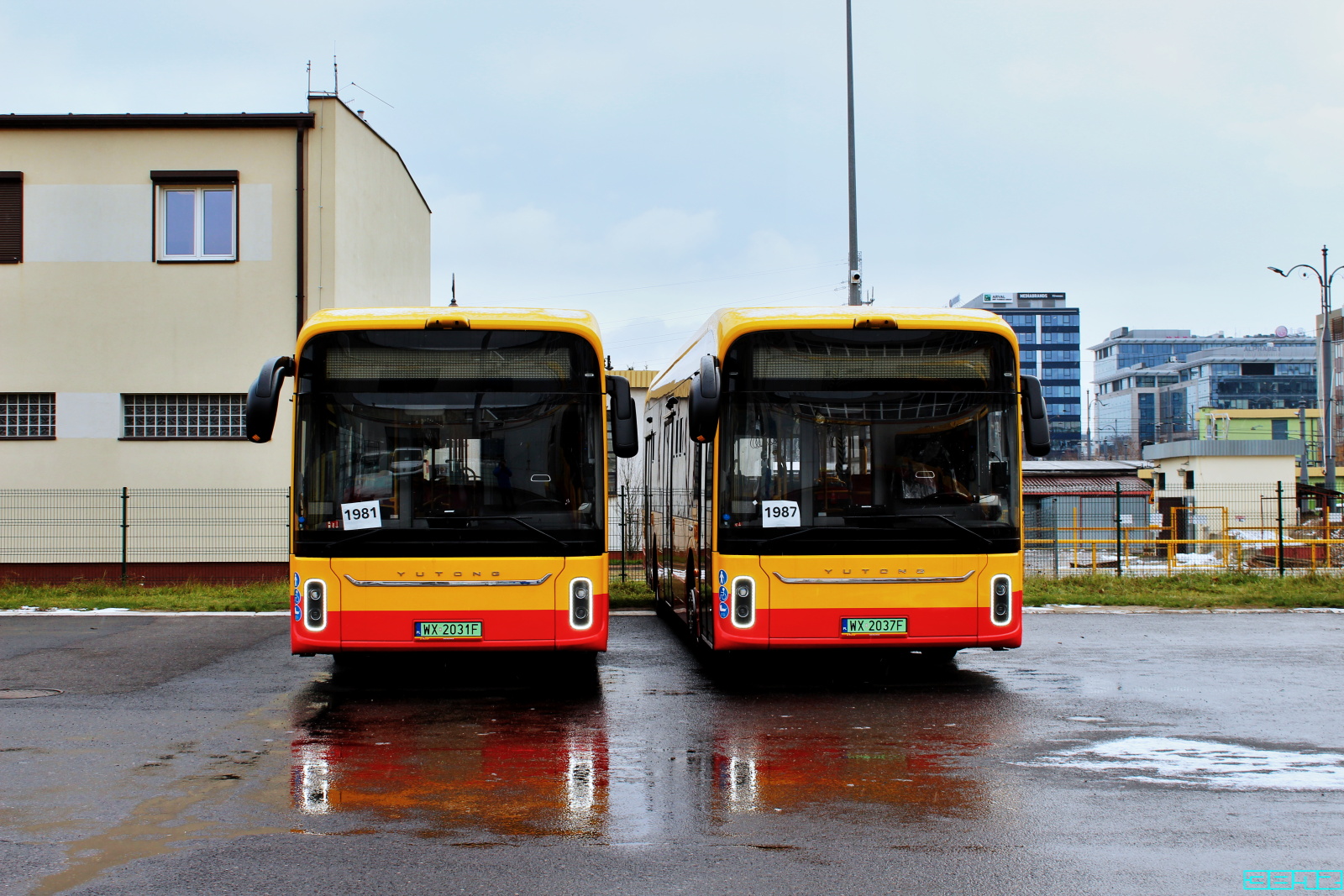 1981, 1987
Słowa kluczowe: YutongU12 1981 1987 ZajezdniaWoronicza 2025