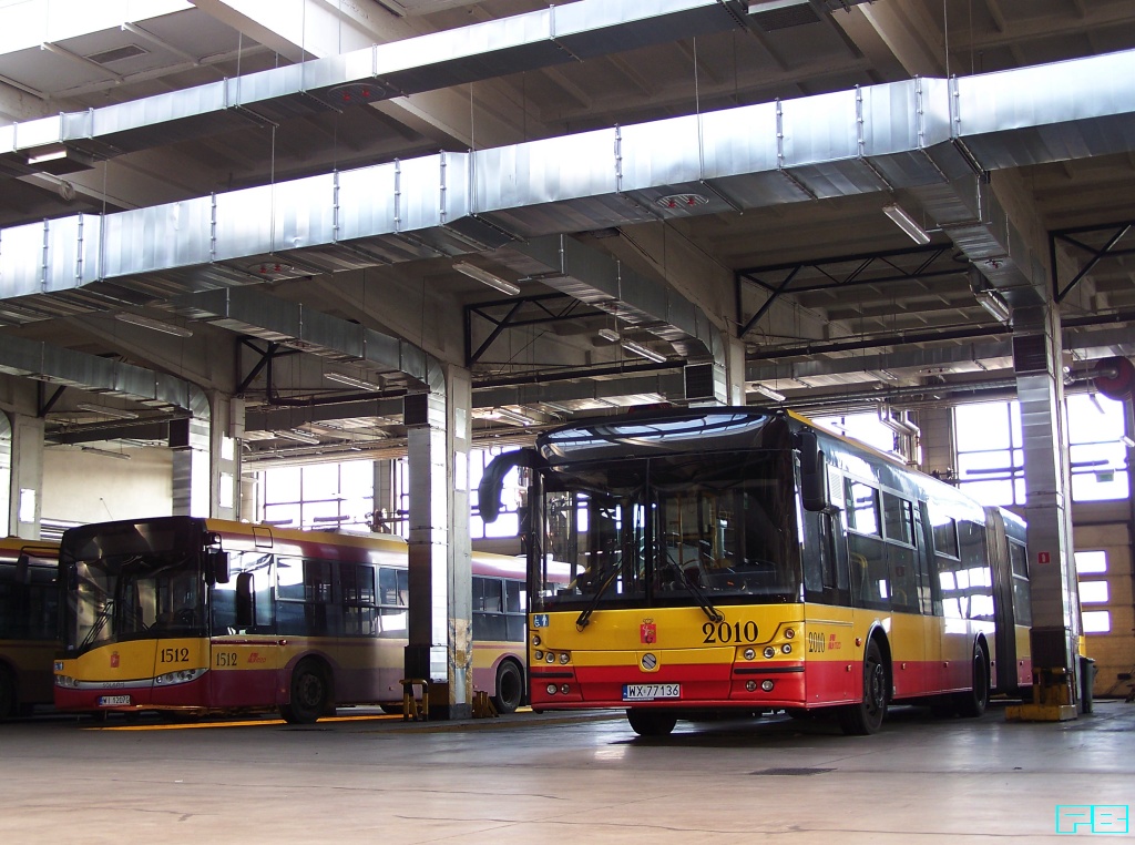 2010
Na przeglądzie.
Słowa kluczowe: SM18 2010 ZajezdniaKleszczowa 2016