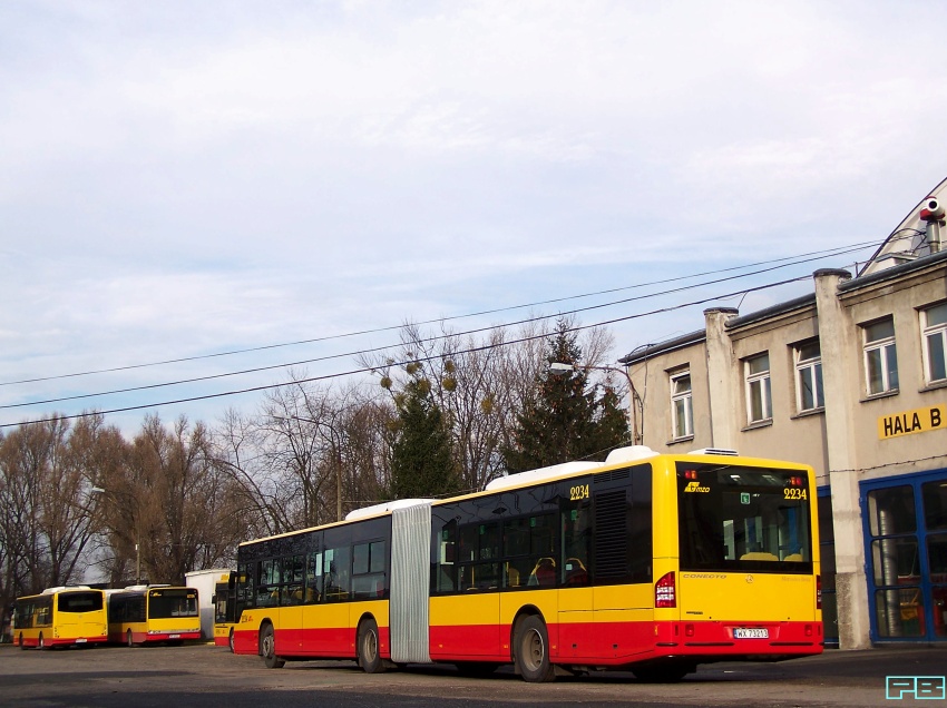 2234
Przy okazji Marcin zapezentował fajne auto.
Słowa kluczowe: ConectoG 2234 ORT 2012