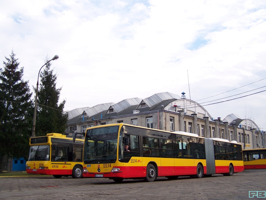 2234
Na szkolenie w temacie szybkich napraw technicznych, Mercedesa przyprowadził nasz ulubiony kierowca Marcin Pych.
Słowa kluczowe: ConectoG 2234 ORT 2012