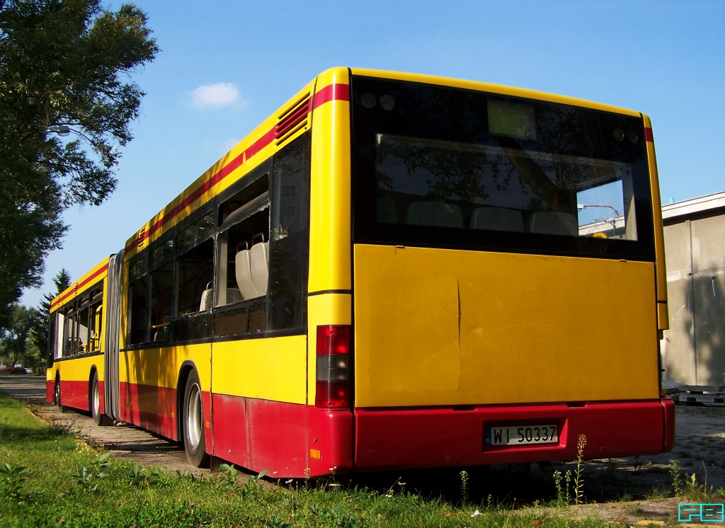 3318
Wysadzony.
Słowa kluczowe: NG313 3318 ORT 2016