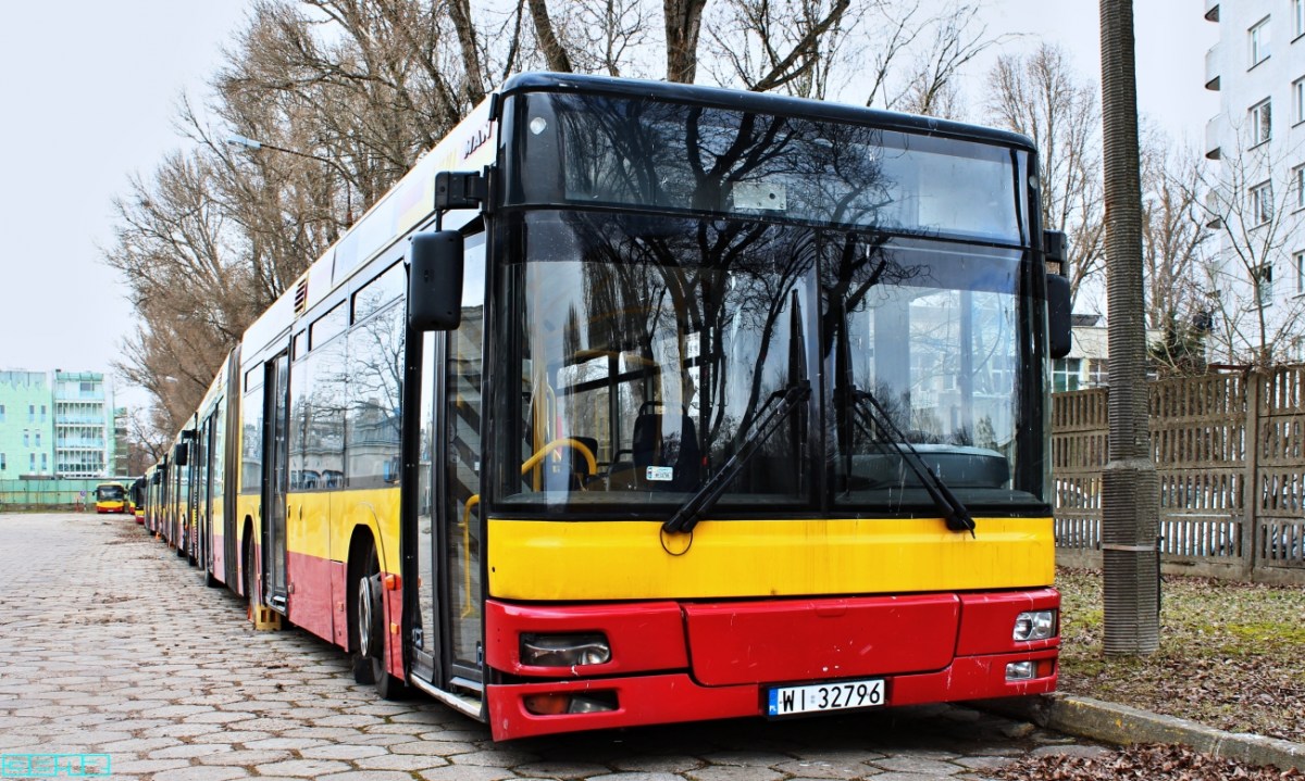 3320
Słowa kluczowe: NG313 3320 ORT 2021