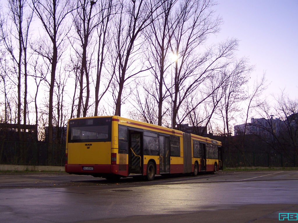 3345
Odchodzą kolejne MAN-y. 
3344 i 3345 dokonały żywota.
Słowa kluczowe: NG313 3345 ZajezdniaStalowa 2015