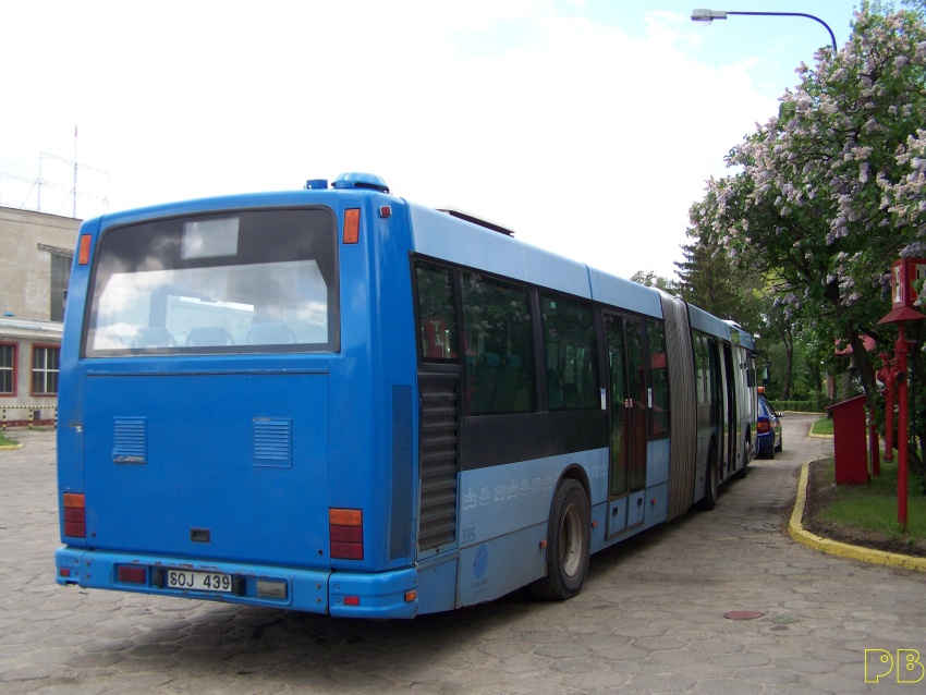 335
Szwedzki emeryt wpadł po pomoc
Słowa kluczowe: Den Oudsten Bussen Vasttrafik Goeteborg