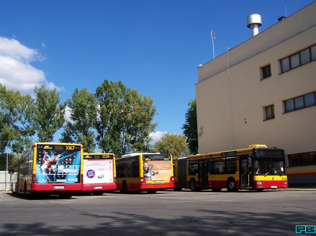 3452, 3906, 3339, 3367
Czekają na poprawki.
Słowa kluczowe: Lion"sCityG 3452 NG313 3906 3339 3367 ZajezdniaStalowa 2016