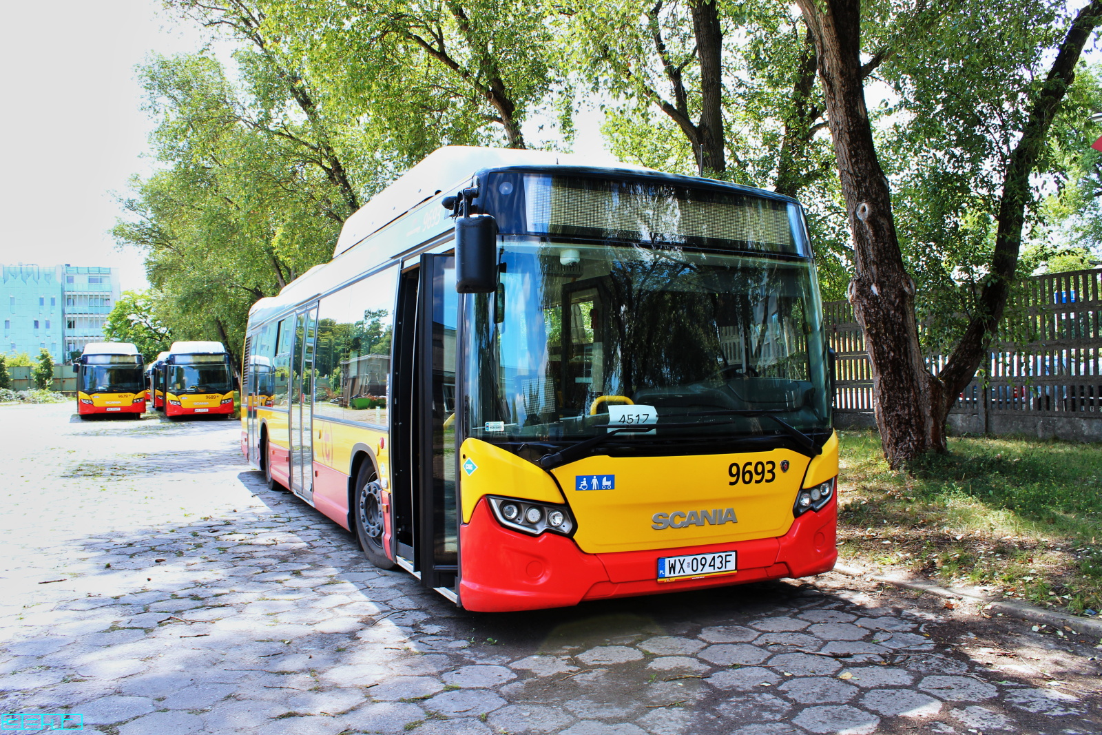 4517
Słowa kluczowe: CN280UB4M323 4517 ORT 2024