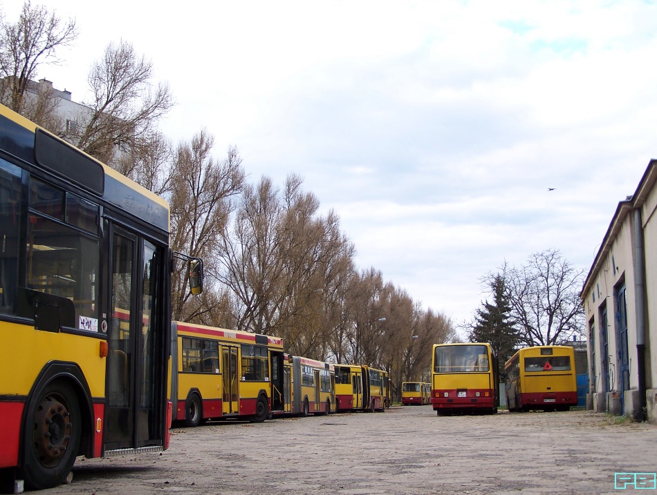 4897
Tną wszystko. Poległ mimo odbudowy na CWSie.
Słowa kluczowe: M121M 4897 ORT 2013