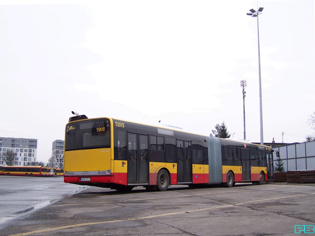 5202
Niemal gotowy do pracy.
Słowa kluczowe: SU18 5202 ZajezdniaKleszczowa 2015