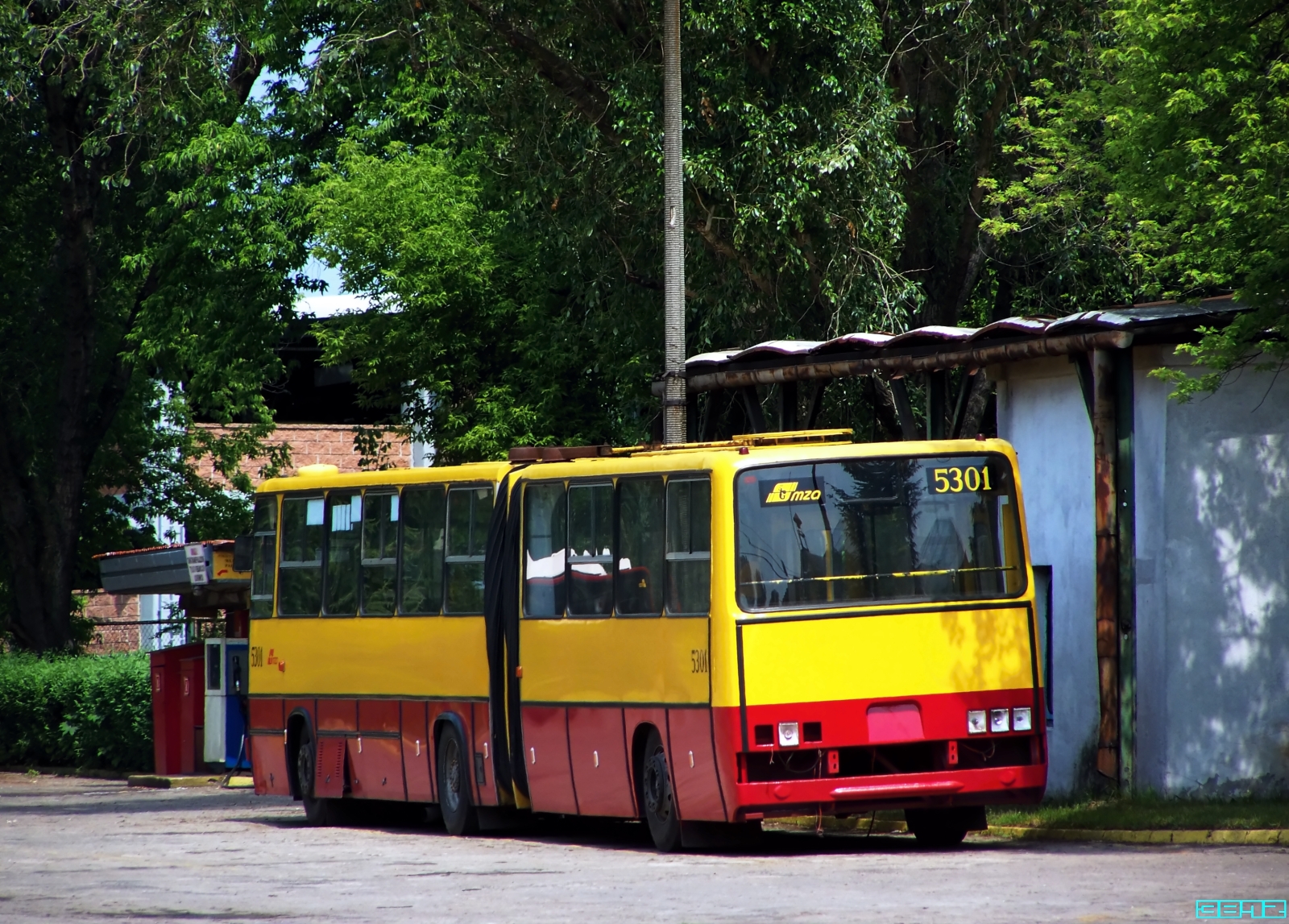 5301
Słowa kluczowe: IK280 5301 ORT 2011