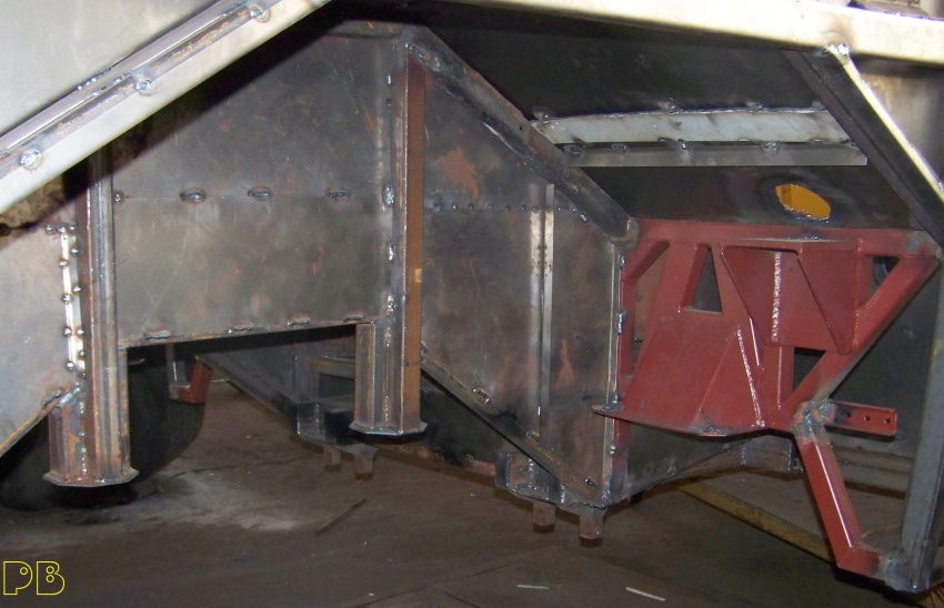5304
Odbudowane środkowe nadkole
Słowa kluczowe: Ik280 R10 5304 ORT