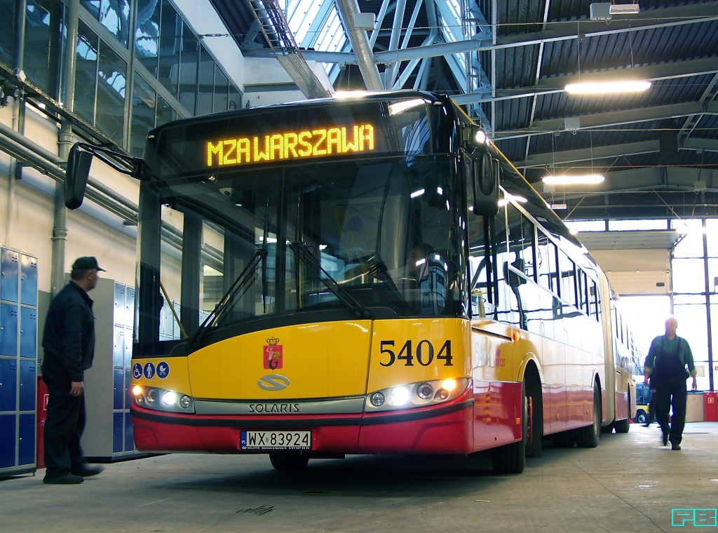 5404
Na manewrach.
Słowa kluczowe: SU18 5404 ZajezdniaStalowa 2015