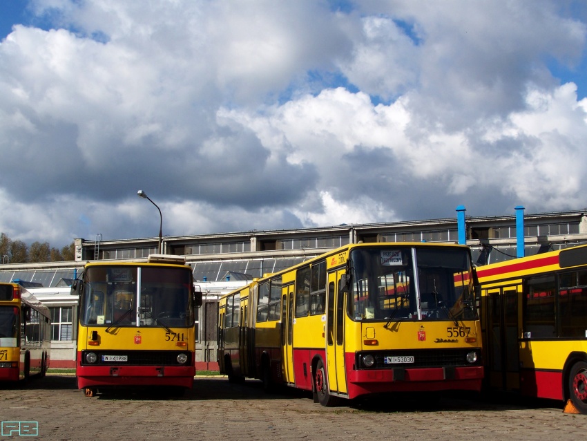 5511, 5567
Robi się wietrznie i groźnie, a ikary może jeszcze po naprawach polecą
Słowa kluczowe: Ik280 R11 5511 5567 R6 ORT