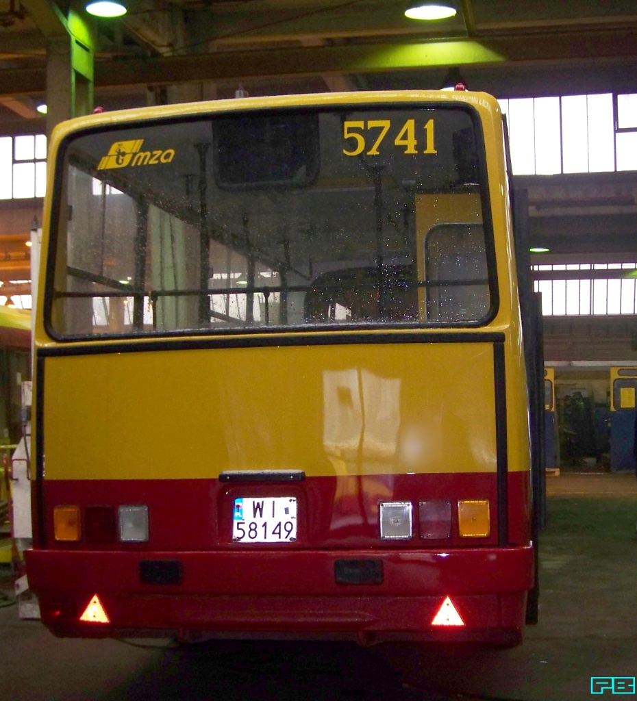 5741(6941)
Jak z fabryki niemal.
Słowa kluczowe: IK280 5741 ORT 2010