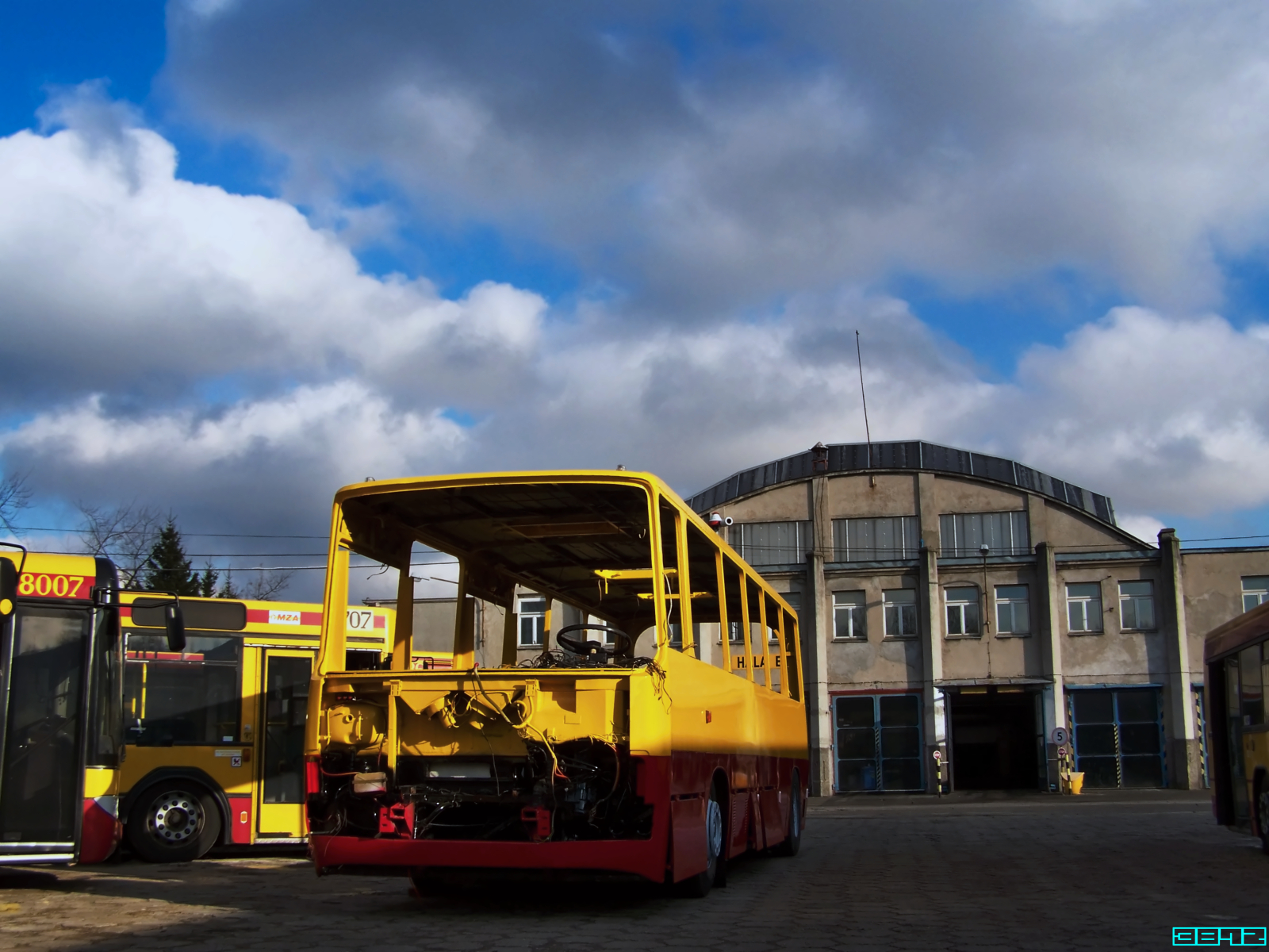 5741
Słowa kluczowe: IK280 5741 ORT 2010