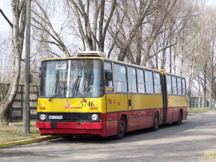 5746
Coś nie halo w sprzęgu
Słowa kluczowe: Ik280 5746 R11 ORT