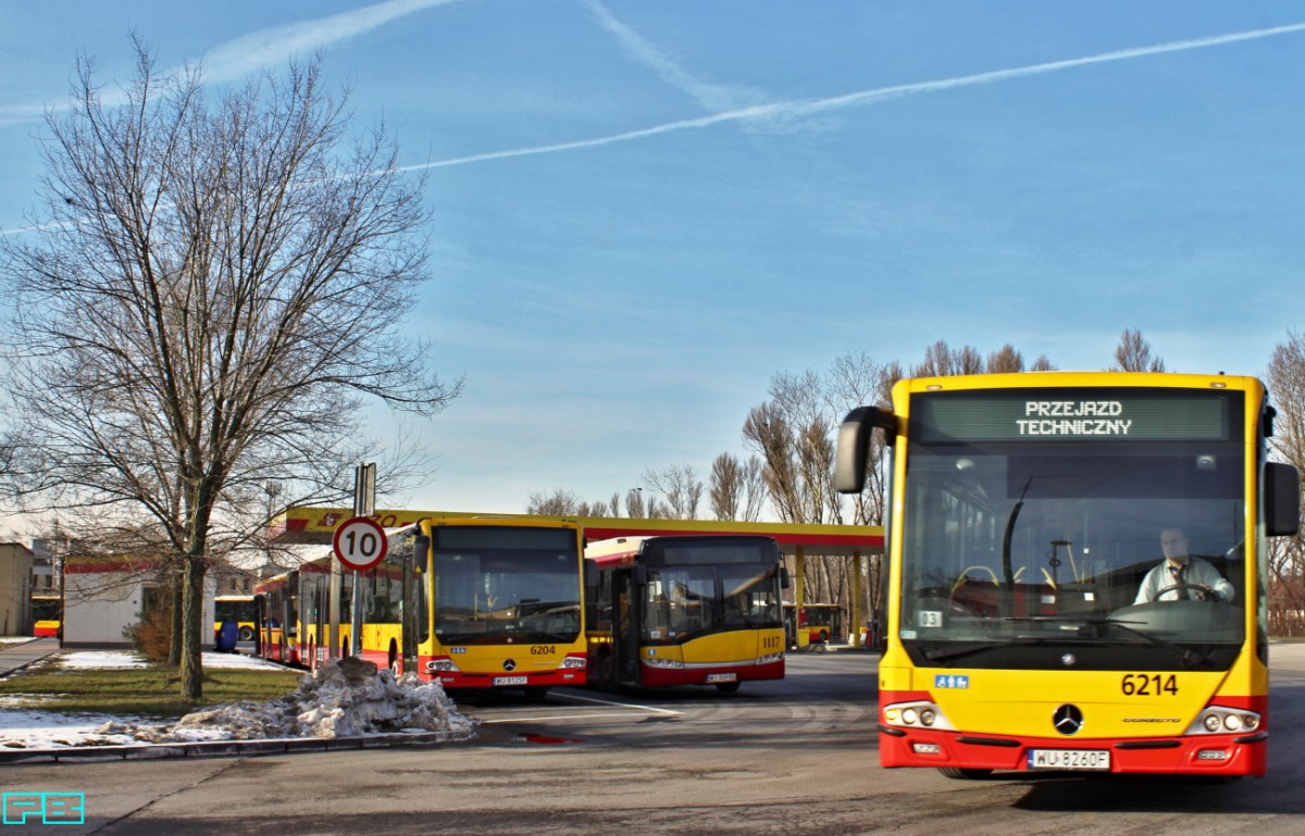 6214
Śmiga na trasę.
Słowa kluczowe: ConectoG 6214 ZajezdniaKleszczowa 2019