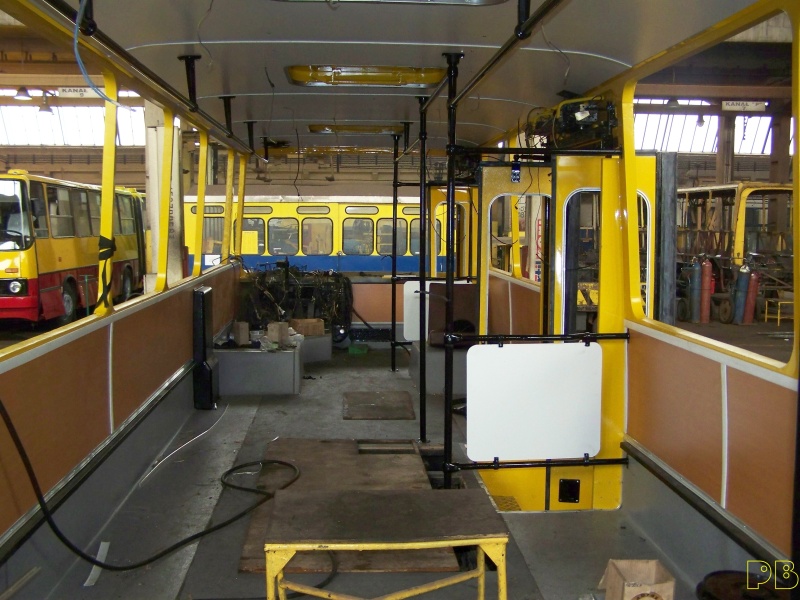 6306
Ostatnia odbudowa ikarusa 260 w MZA
Słowa kluczowe: Ik260 6306 ORT R10