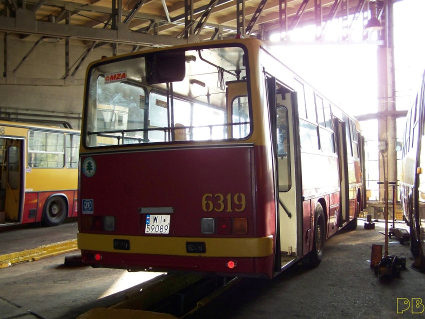 6319
Wpuszczony w kanał
Słowa kluczowe: Ik260 6319 ZajezdniaOstrobramska 2010