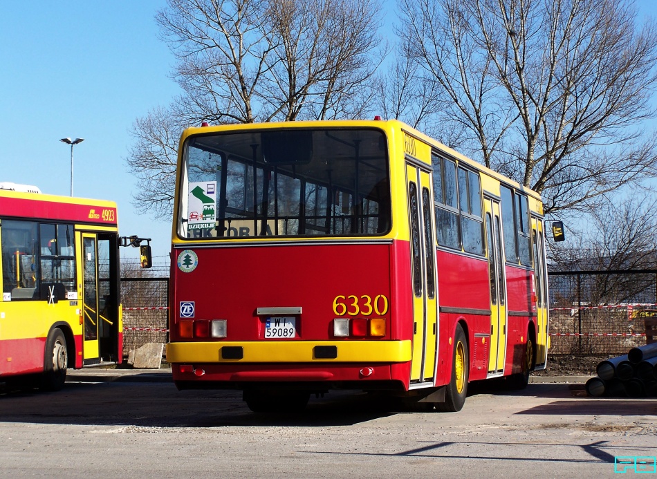 6330
Zabytek przy dyżurce.
Słowa kluczowe: IK260 6330 ZajezdniaStalowa 2015