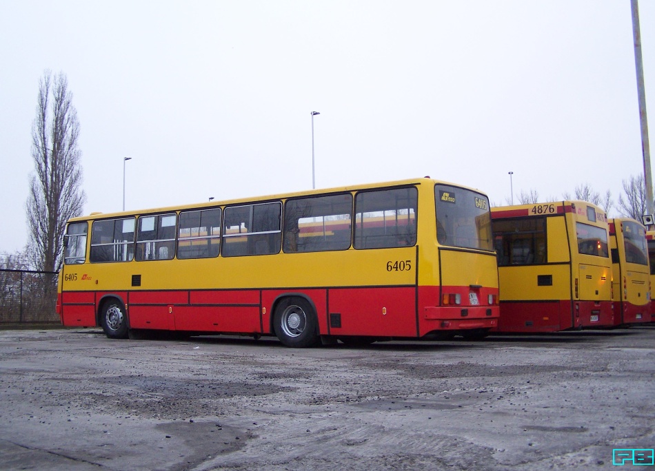 6405
Dawny ostrobramski Ikarus w domu rencisty na Stalowej ma się dobrze.
Słowa kluczowe: IK260 6405 ZajezdniaStalowa 2014