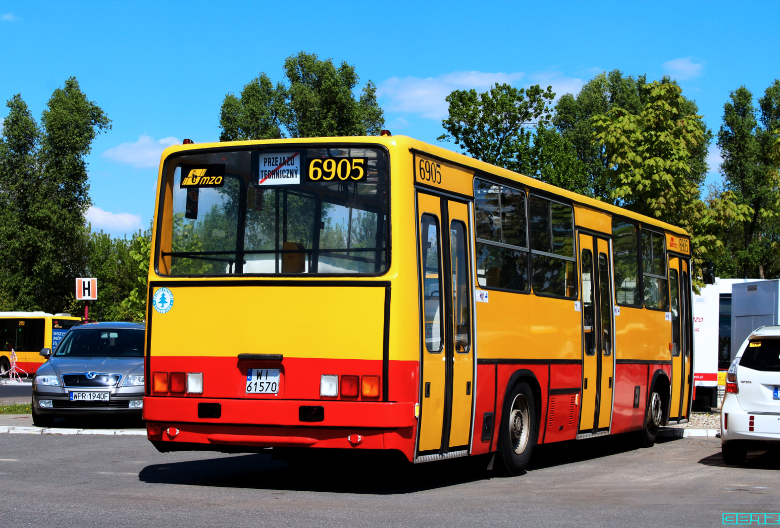 6905(6405)
Słowa kluczowe: IK260 6905(6405) ZajezdniaKleszczowa 2023