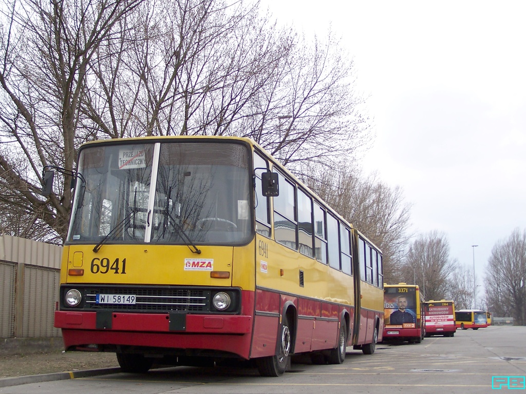 6941
Zatem szykuje się wielki (chwilowy) powrót garstki Ikarusów.
Słowa kluczowe: IK280 6941 166 ZajezdniaStalowa 2016