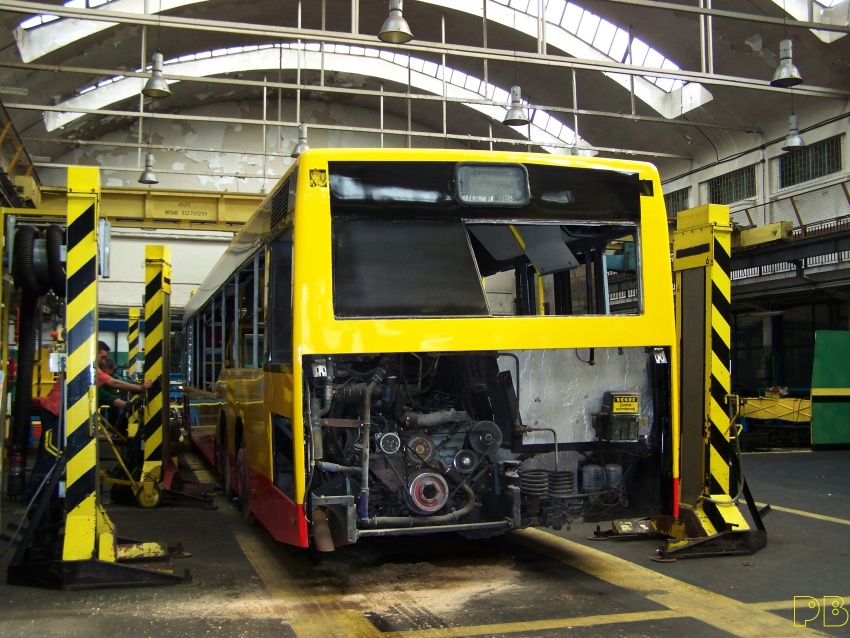 6971
Remont w trakcie
Słowa kluczowe: Neoplan N4020td R7, R6