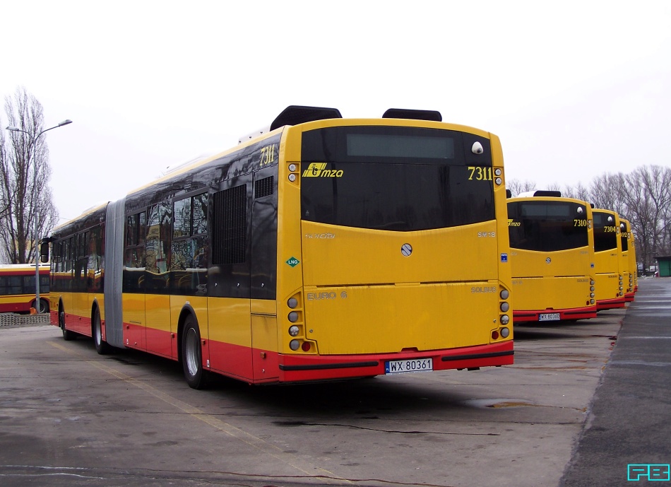 7311, 7310, 7304
Już gotowe.
Słowa kluczowe: SM18LNG 7311 7310 7304 ZajezdniaOstrobramska 2015