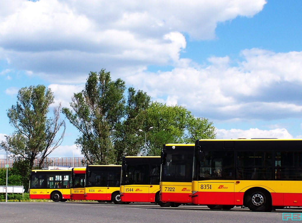 7322, 7329, 8351, 8331, 1851, 1544
Różności.
Słowa kluczowe: SM18LNG 7322 7329 SU18 8351 8331 SU12 1851 1544 ZajezdniaOstrobramska 2017