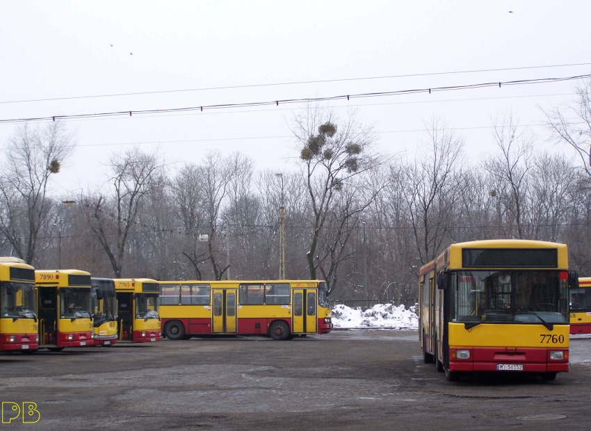 7760
Jeden z ostatnich jego wyjazdów
Słowa kluczowe: Jelcz M181M R6