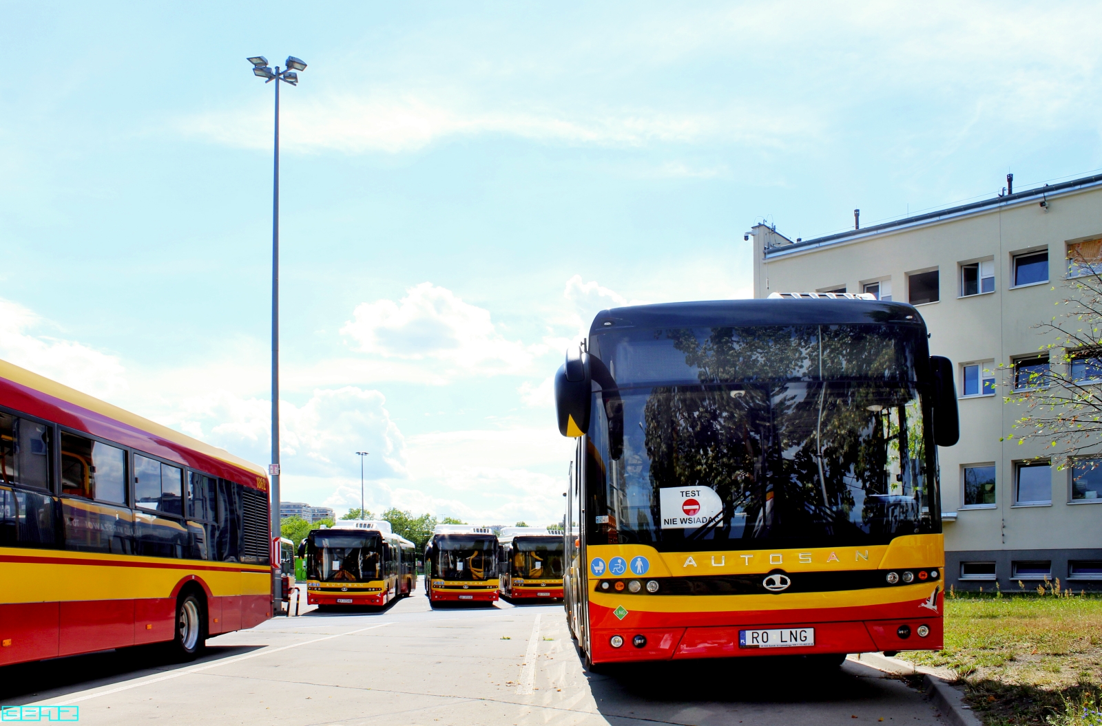 7890
Słowa kluczowe: AutosanSancity18LFLNG 7890 ORT 2022