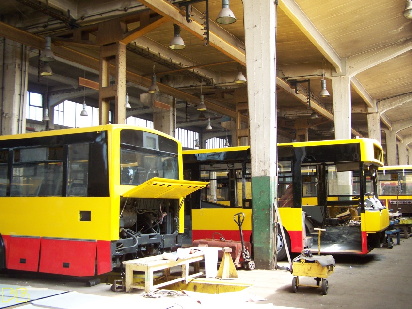 7902, 4783
Odbudowy po nowemu
Słowa kluczowe: Jelcz M181M R9, R6; Jelcz M121M R13