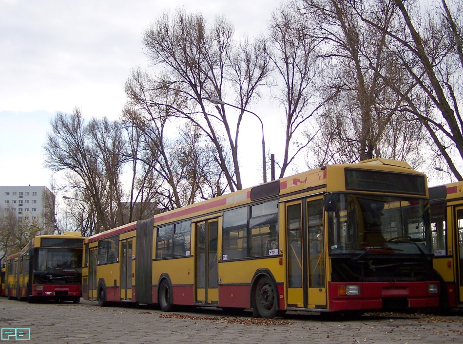 7904, 7991
Odkurzacze zdechły solidarnie.
Słowa kluczowe: M181M 7904 7991 ORT 2013