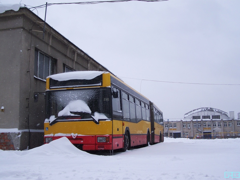 7961
Czeka na kupca w wyludnionym CWSie.
Słowa kluczowe: M181M 7961 ORT 2014