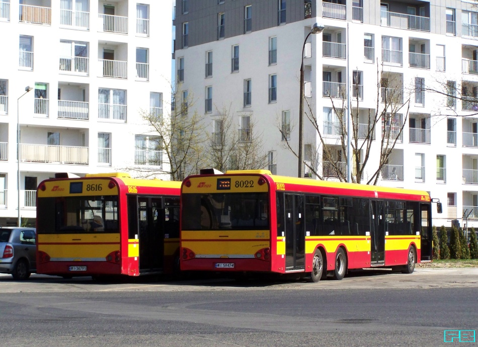 8022, 8616
Już nie ma skazańców na Kleszczowej. Teraz w tym miejscu parkują SU15.
Słowa kluczowe: SU15 8022 8616 ZajezdniaKleszczowa 2015