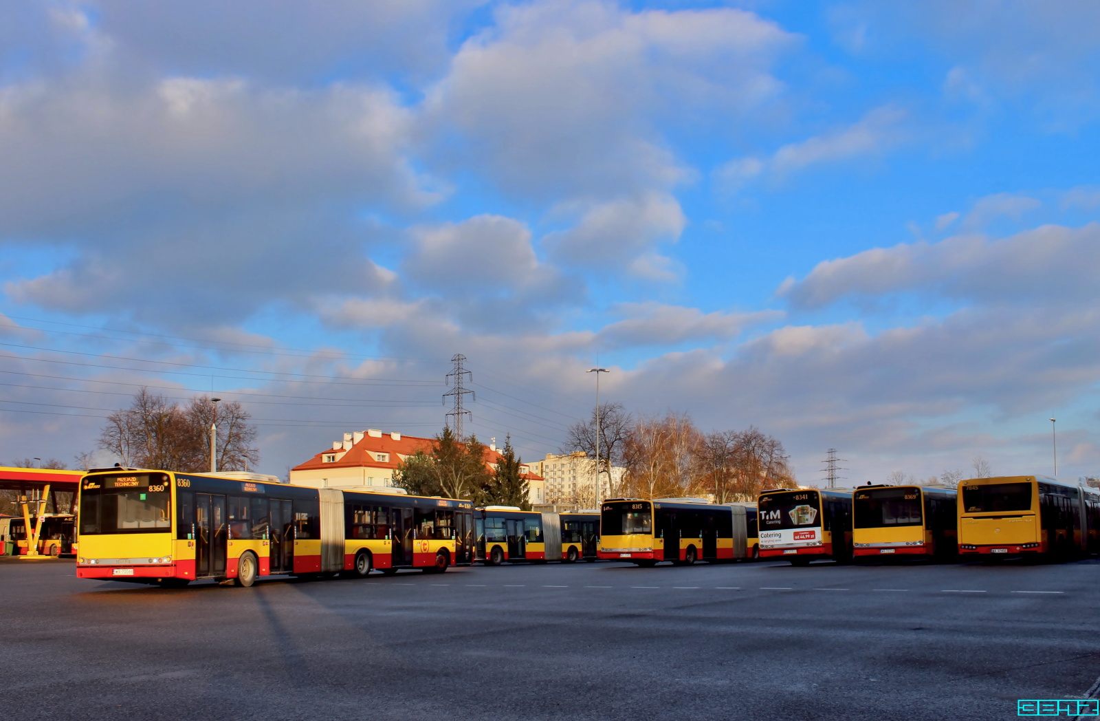 7845, 8360
Raptor na gościnnych występach.
Słowa kluczowe: AutosanSancity18LFLNG 7845 SU18 8360 ZajezdniaWoronicza 2023