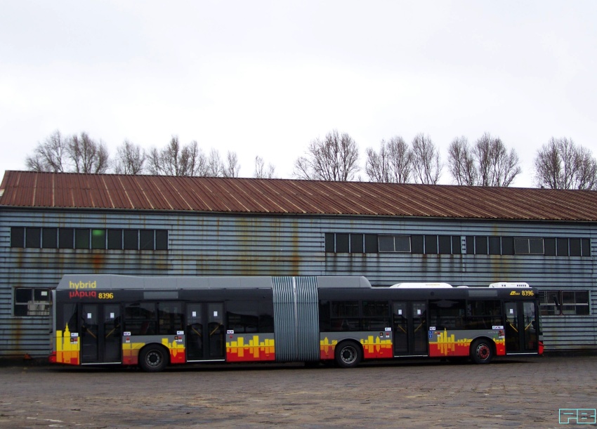 8396
Hybryda przyjechała na szkolenie. 
Tymczasem siostrzyczka 8397 dzisiaj już śpi na Ostrobramskiej
Słowa kluczowe: MZA R10 SU18H 8396 2011