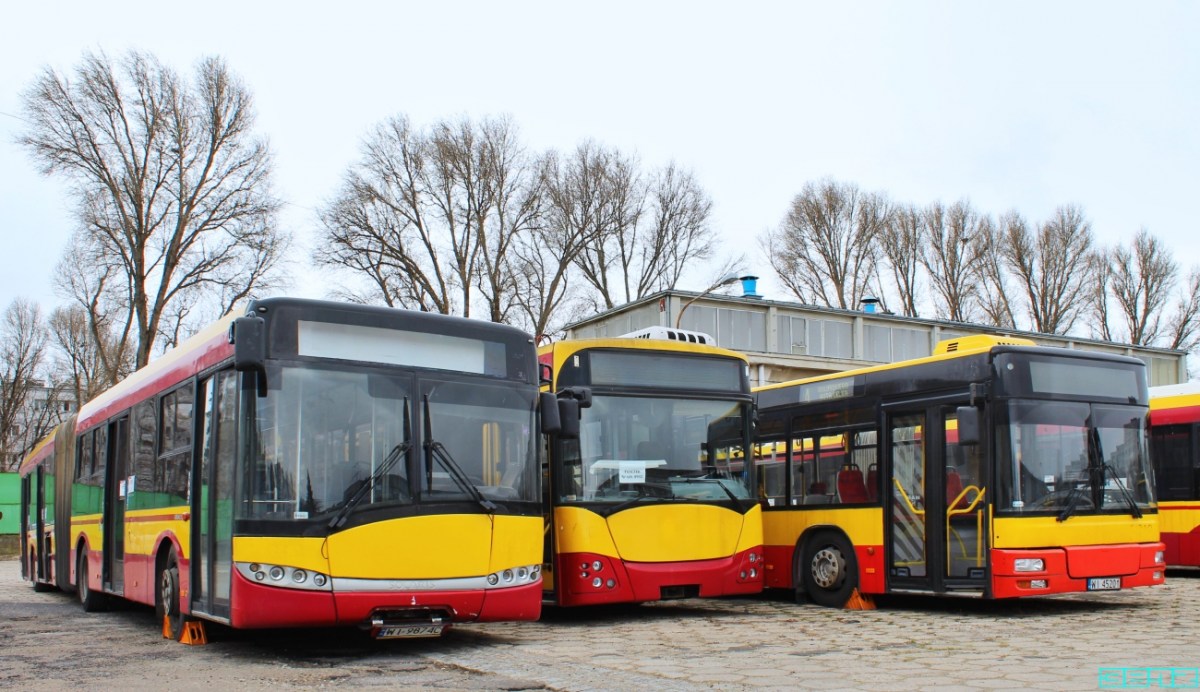 8439, 4902, 3918
Słowa kluczowe: SU18 8439 M121I 4902 NG313 3918 ORT 2021