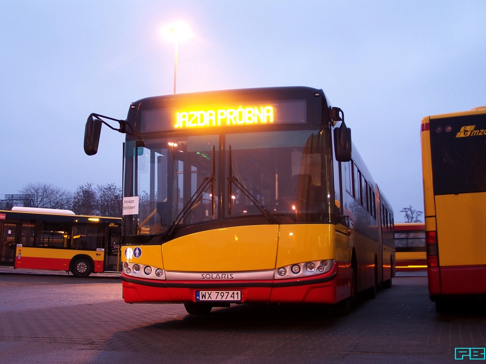 8441
Ostro świeci NovaMedia.
Przetestowany wreszcie 8441 dojechał dzisiaj z CWSu.
Tymczasem 10 grudnia późnym wieczorem na Stalową przyjadą następne nowe Solarisy.
Słowa kluczowe: SU18 8441 ZajezdniaStalowa 2014