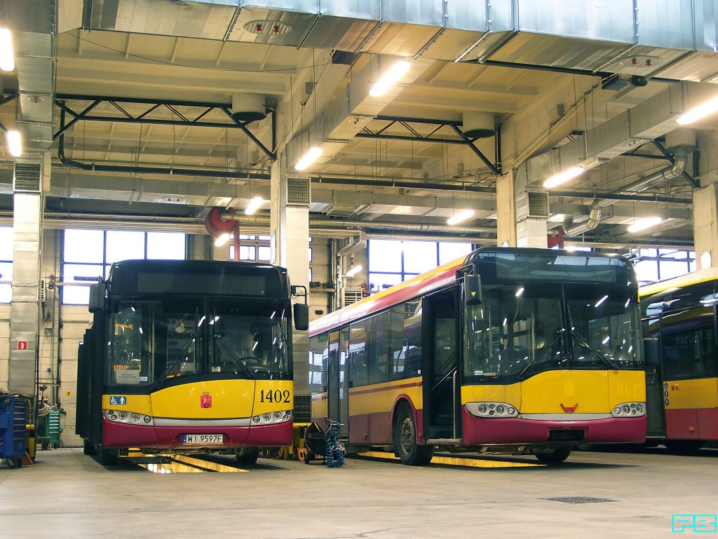 8615, 1402
8615 skierowany do kasacji.
Słowa kluczowe: SU15 8615 SU12 1402 ZajezdniaKleszczowa 2016