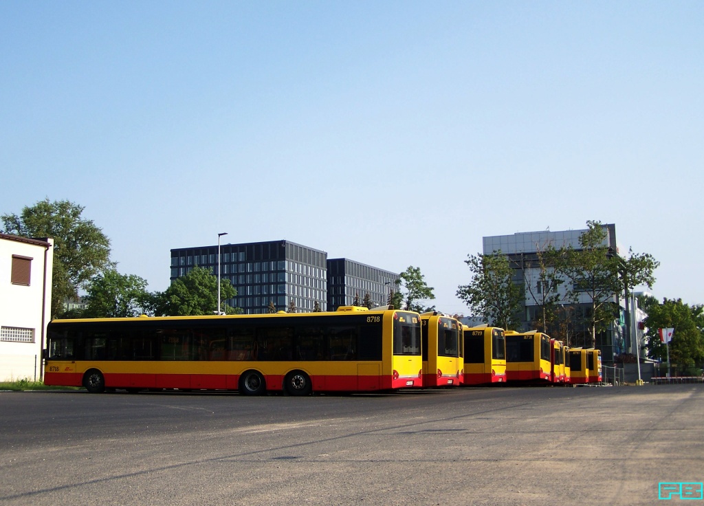 8718
Deskorolki wciąż sprawne.
Słowa kluczowe: SU15 8718 ZajezdniaWoronicza 2017