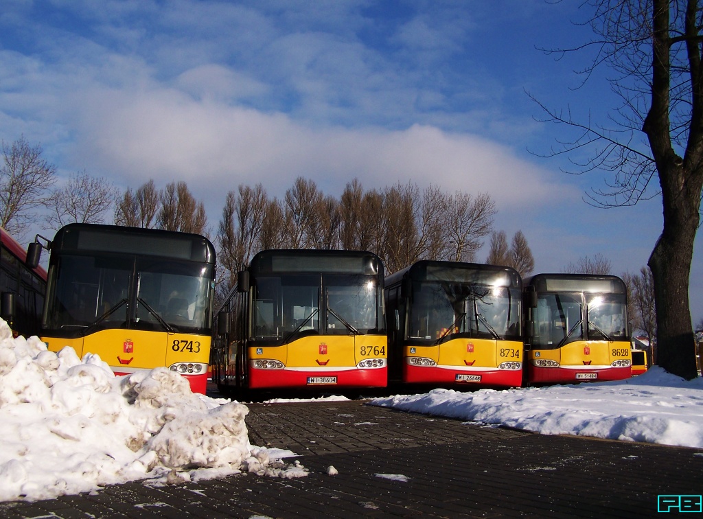 8743, 8764, 8734, 8628
Choć zima, nie wszystkie deskorolki są skazane.
Słowa kluczowe: SU15 8743 8764 8734 8628 ZajezdniaKleszczowa 2016