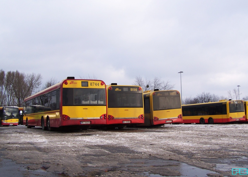 8744, 8014, 8622, 8734
Czekają na kursy. 
Słowa kluczowe: SU15 8744 8014 8622 8734 ZajezdniaKleszczowa 2016