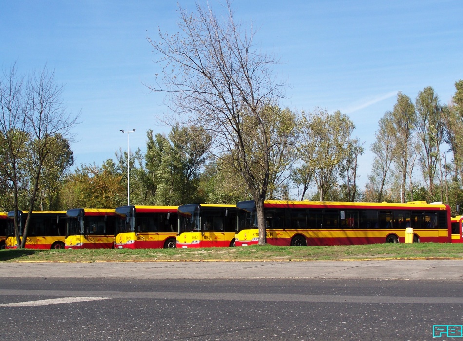 8748, 8037, 8019, 8023
Choć są emerytami, wciąż sprawują się dzielnie. I tu widać różnicę wytrzymałościową chociażby w stosunku do MAN-a.
Słowa kluczowe: SU15 8748 8037 8019 8023 ZajezdniaKleszczowa 2015