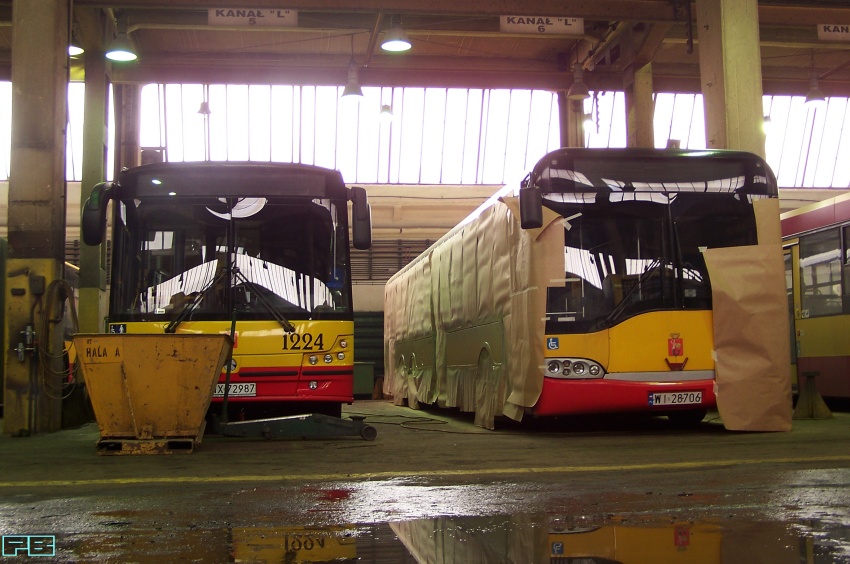 8759, 1224
Solaris podczas naprawy gwarancyjnej lakierniczej. Solbus leczy obcierki.
Słowa kluczowe: SU15 8759 SM12SolbusSolCity12 1224 ORT 2013